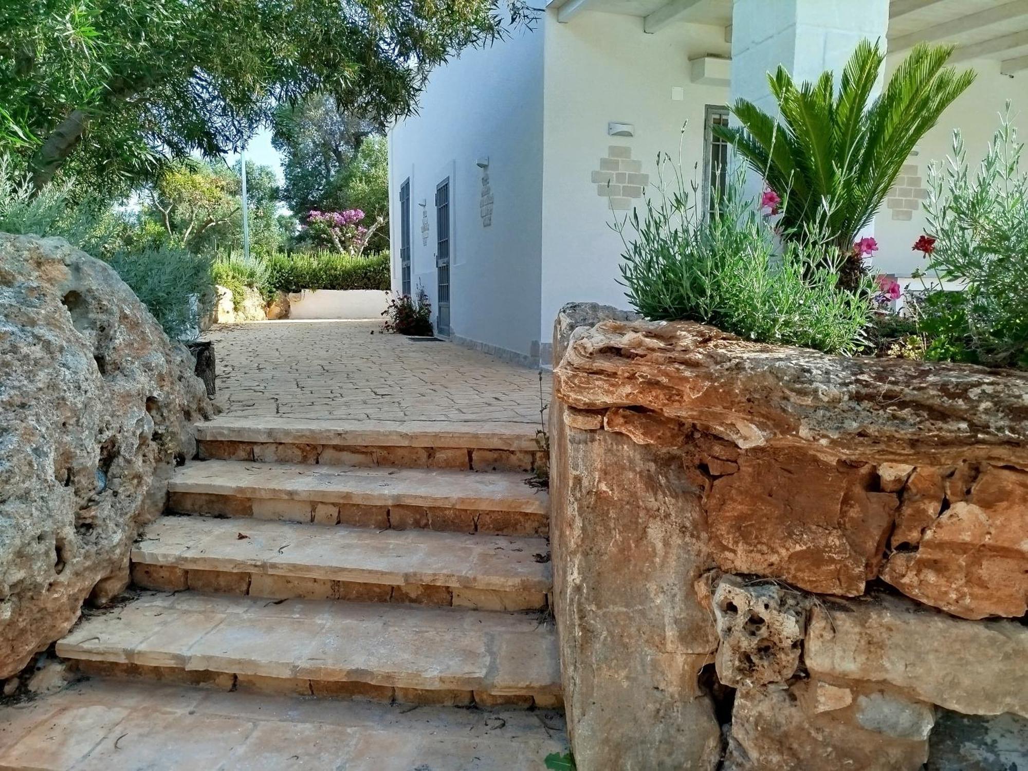 Le Lamie Degli Ulivi Villa Ostuni Exterior photo